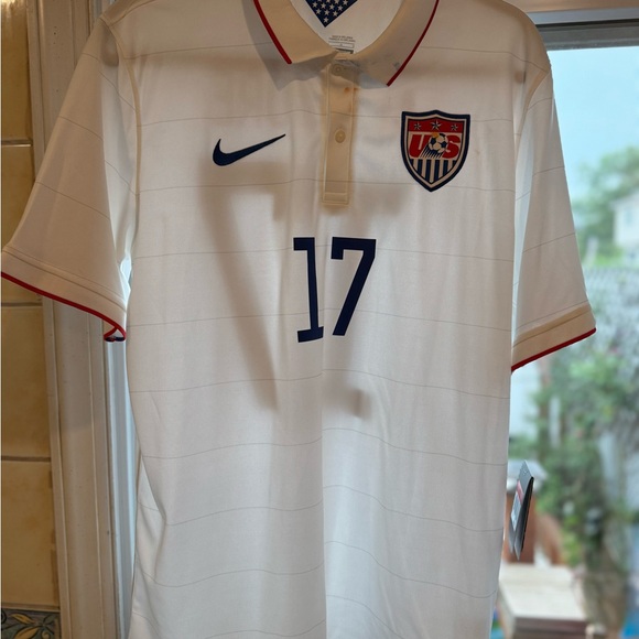 Authentic US National Team Soccer Jersey - Picture 1 of 4